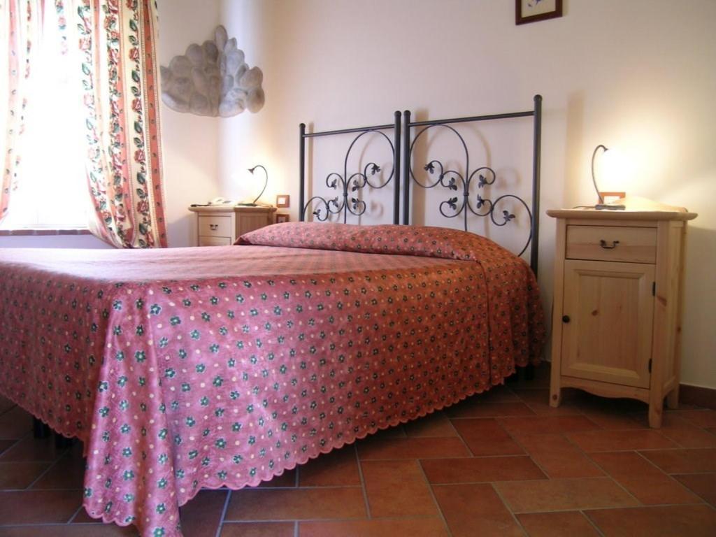 Agriturismo Le Tese Guest House Cola  Bagian luar foto